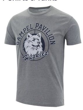 NWT UConn basketball t-shirt